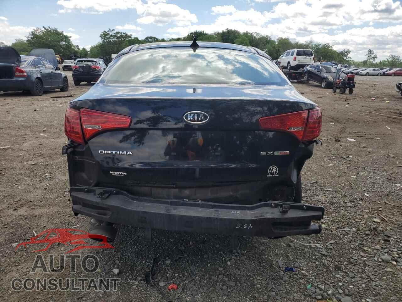 KIA OPTIMA 2011 - KNAGN4A65B5158007