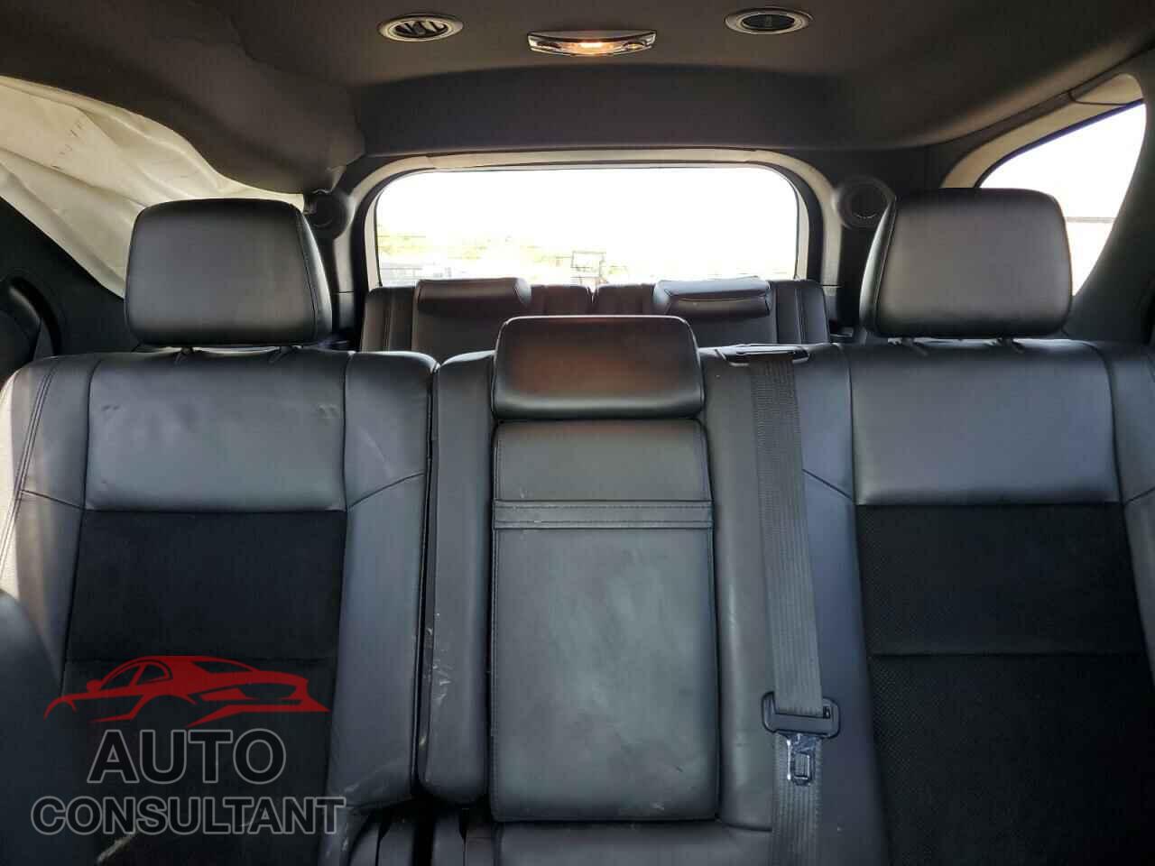 DODGE DURANGO 2018 - 1C4RDJDG5JC213695