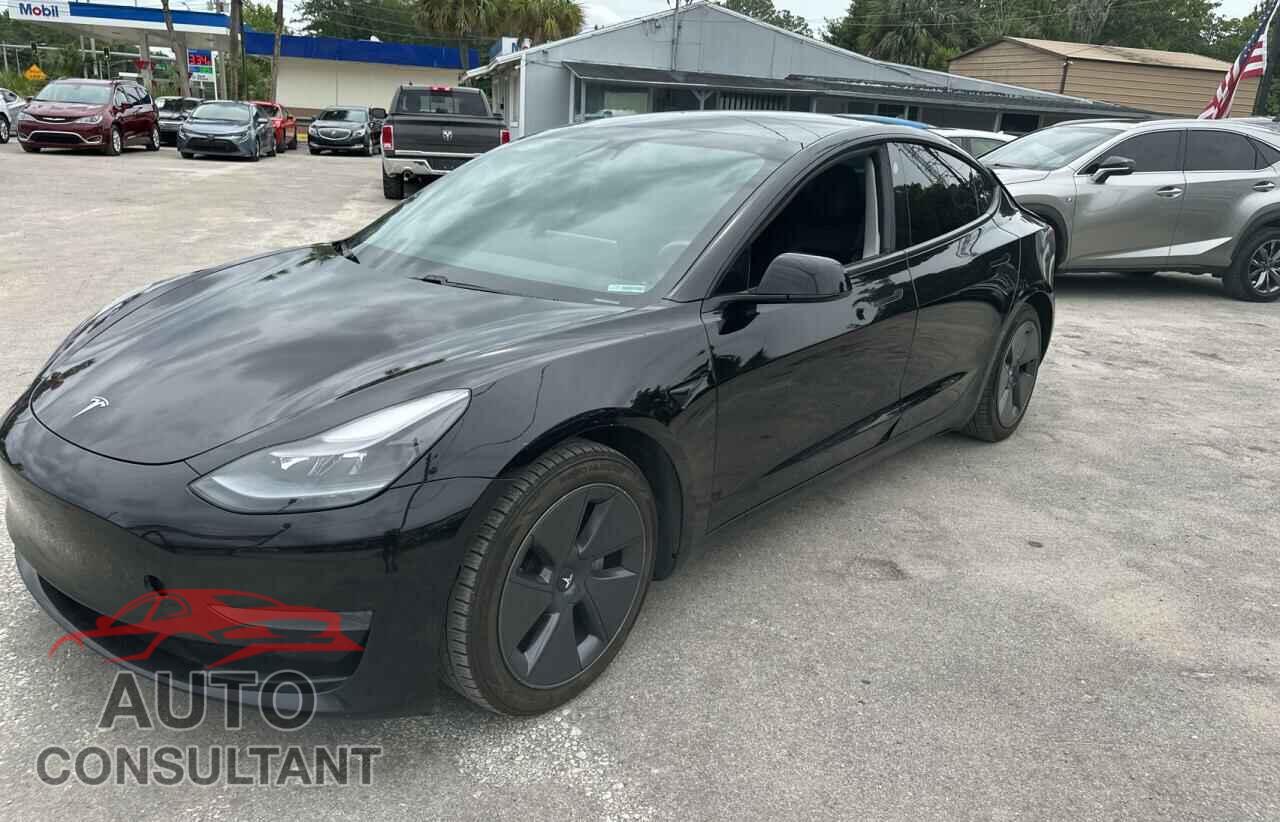 TESLA MODEL 3 2021 - 5YJ3E1EA9MF048657