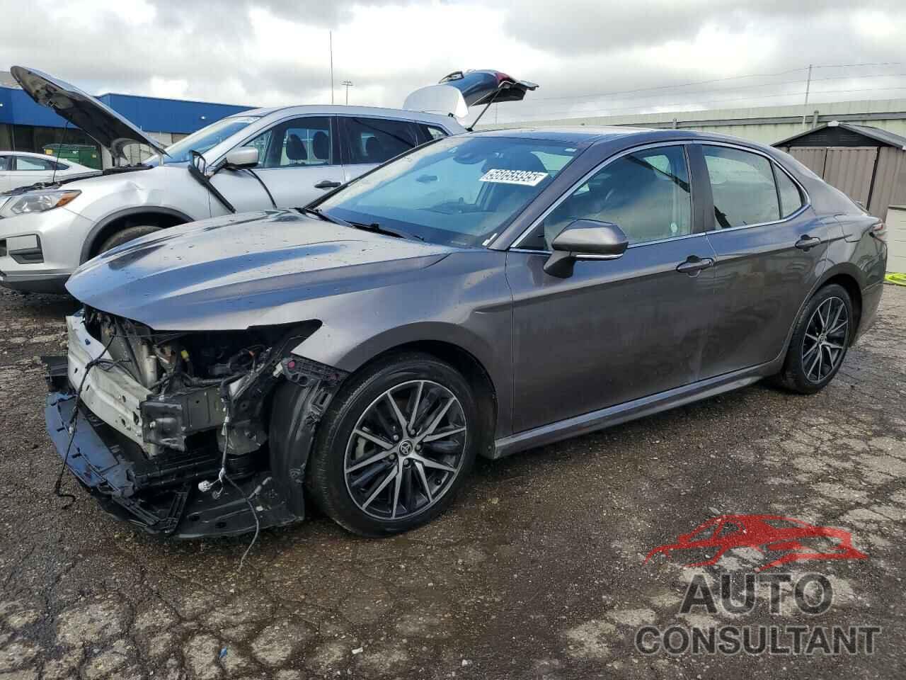 TOYOTA CAMRY 2022 - 4T1G11AK3NU628874