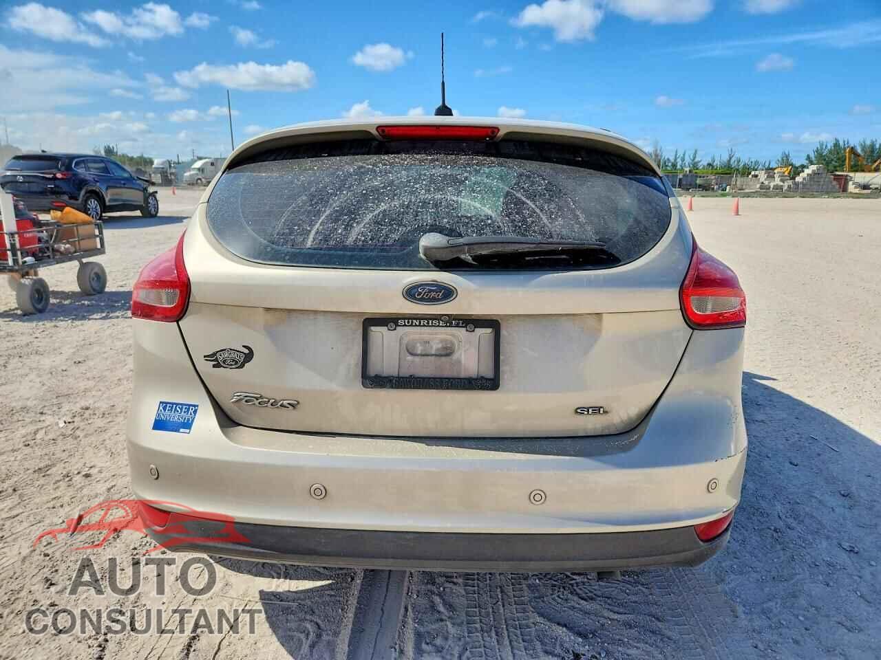 FORD FOCUS 2017 - 1FADP3M20HL262367