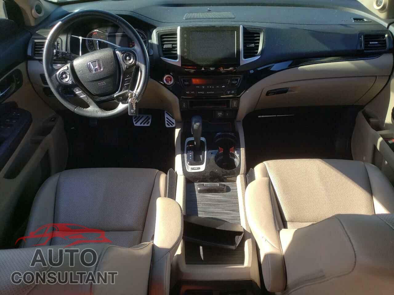 HONDA RIDGELINE 2017 - 5FPYK3F73HB030598