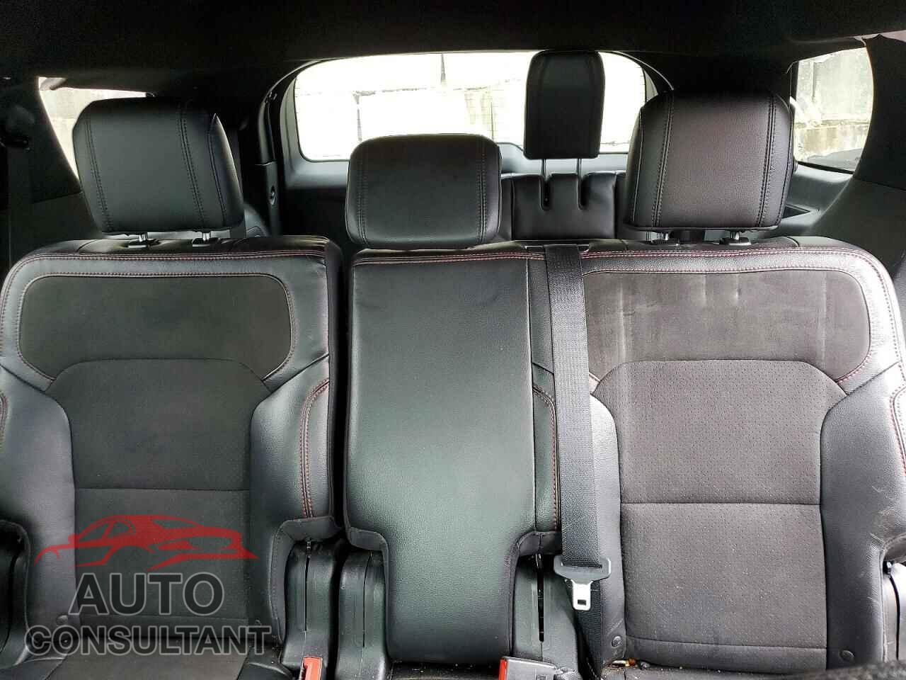 FORD EXPLORER 2018 - 1FM5K8D83JGC02303