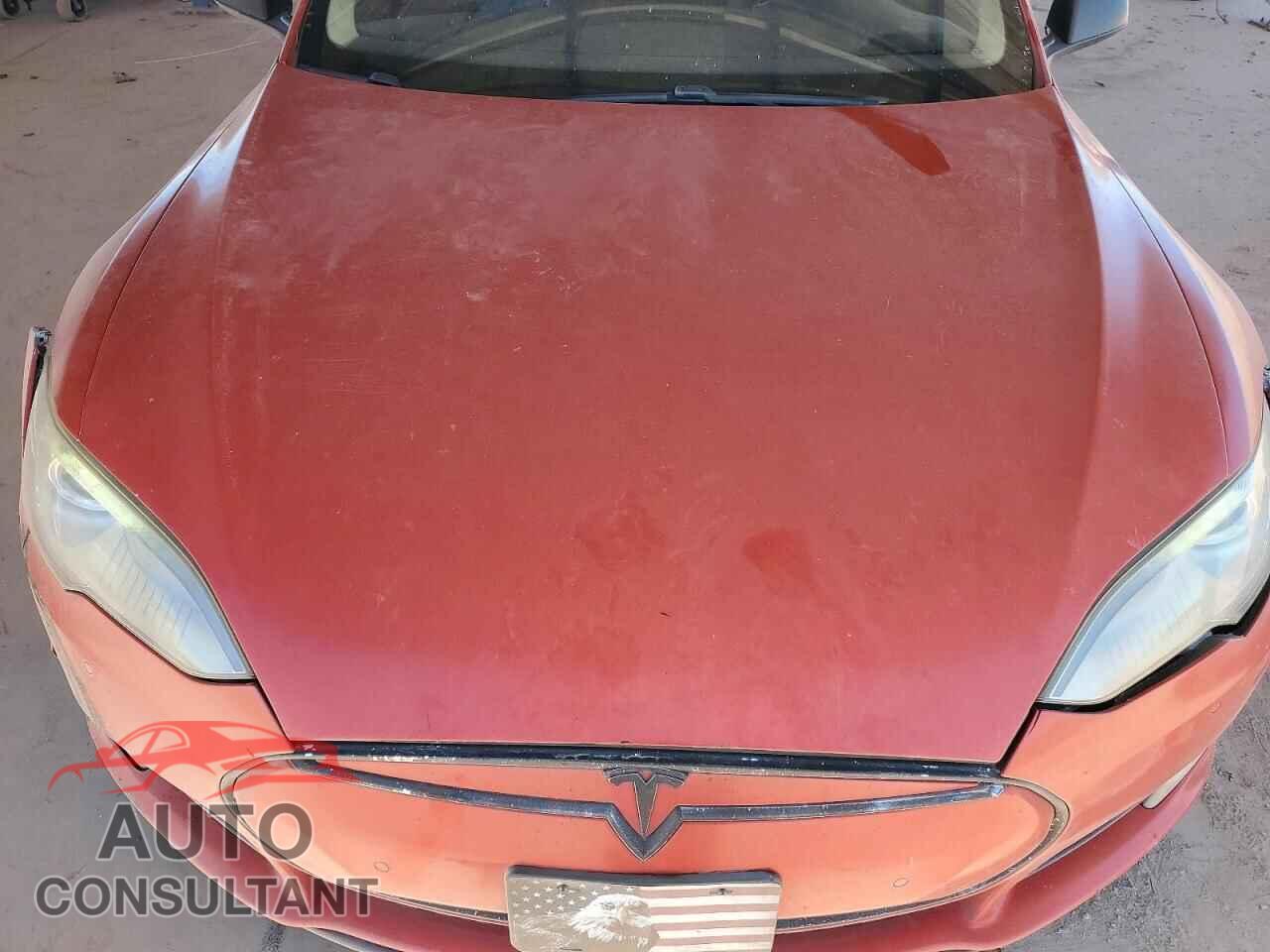 TESLA MODEL S 2013 - 5YJSA1DN9DFP18915