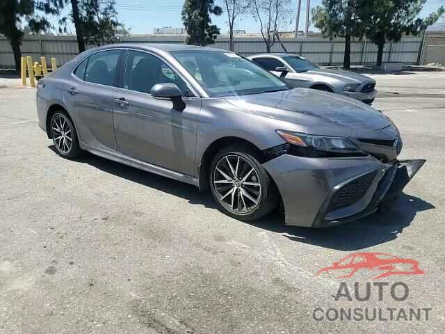 TOYOTA CAMRY 2022 - 4T1G11AK3NU062070