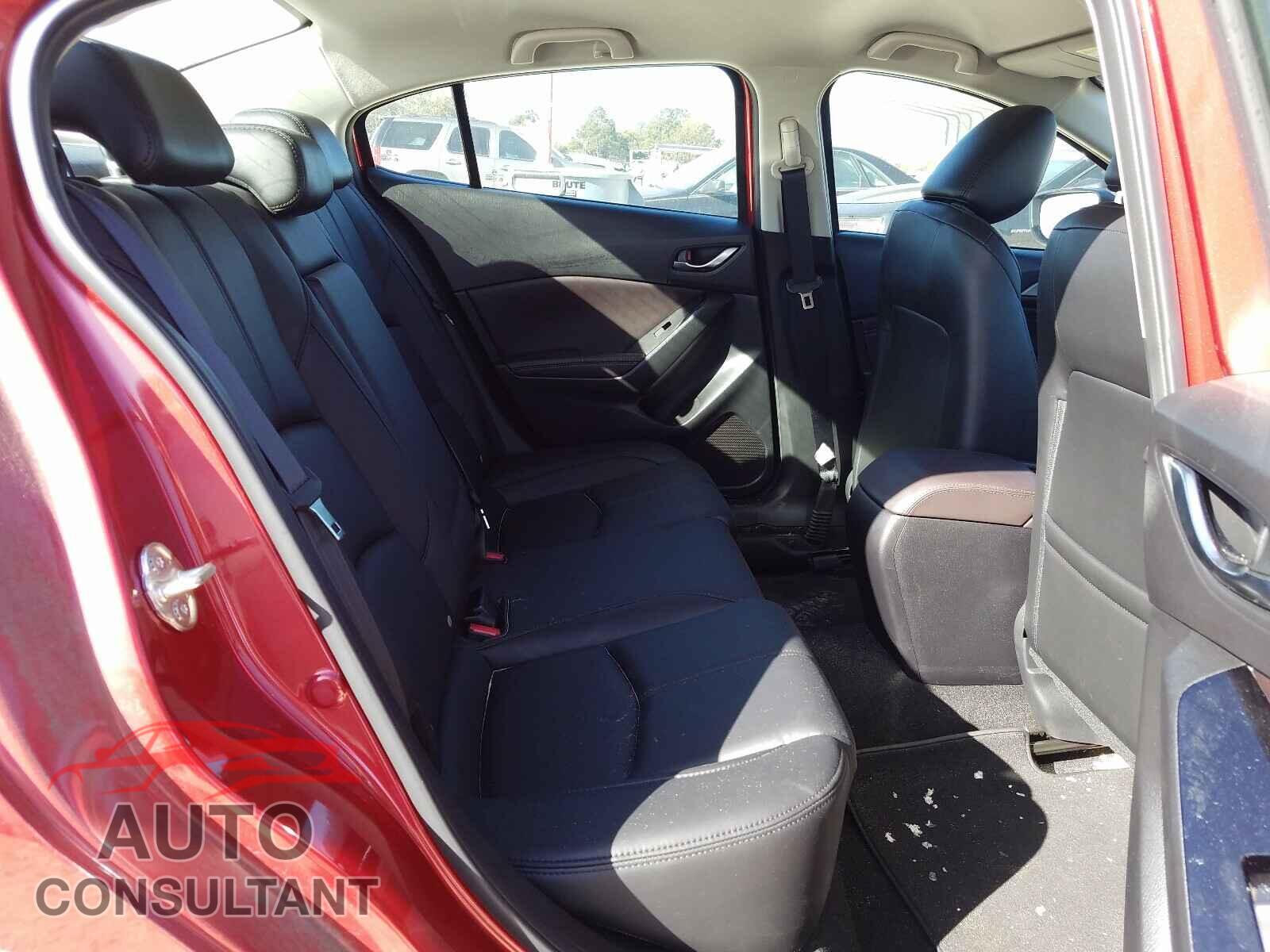 MAZDA 3 2017 - 3MZBN1V78HM142513