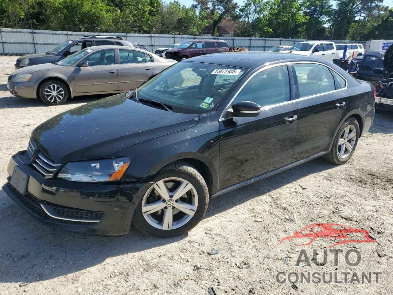 VOLKSWAGEN PASSAT 2013 - 1VWBP7A33DC093071