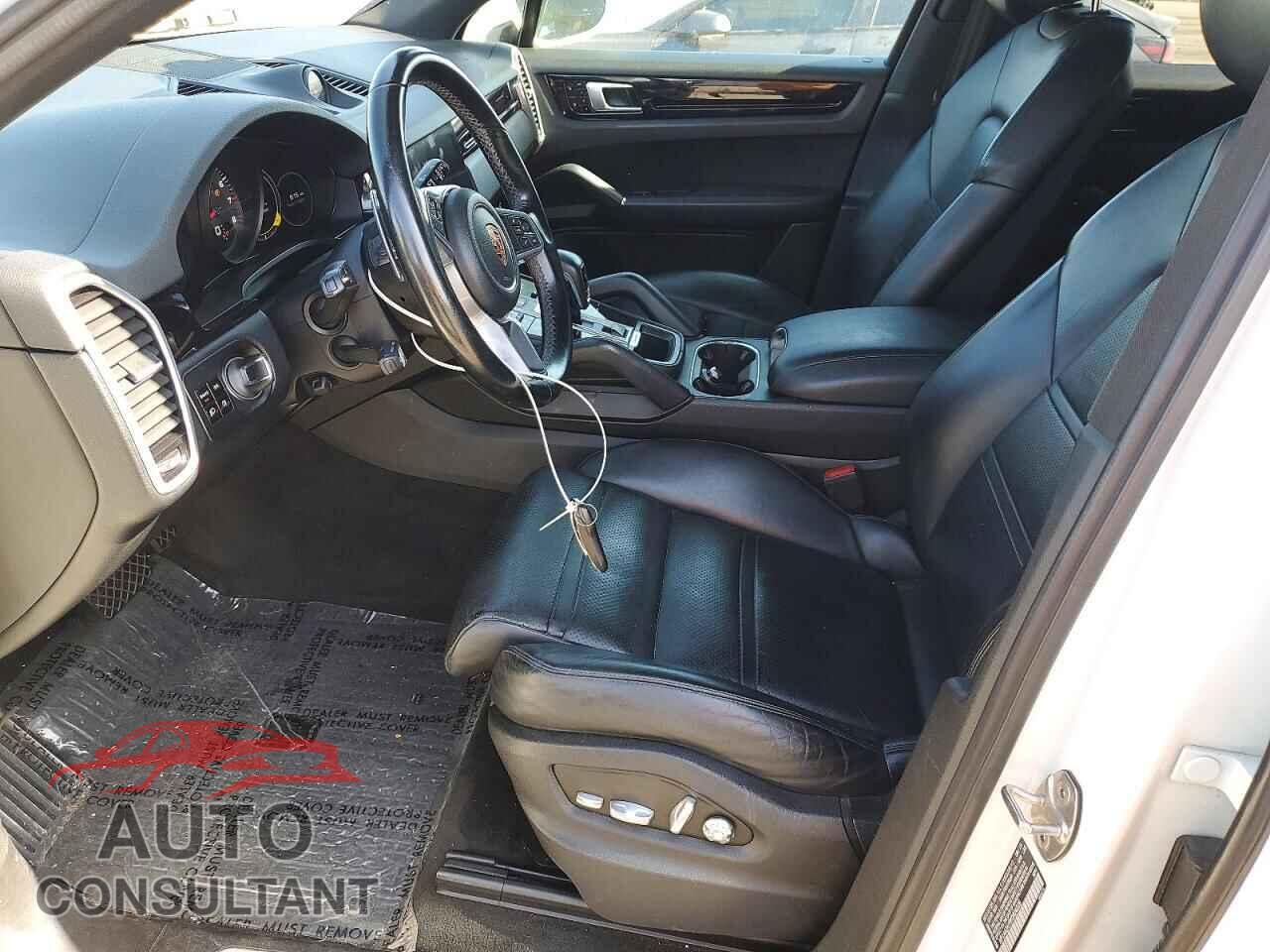 PORSCHE CAYENNE 2019 - WP1AA2AY9KDA04026