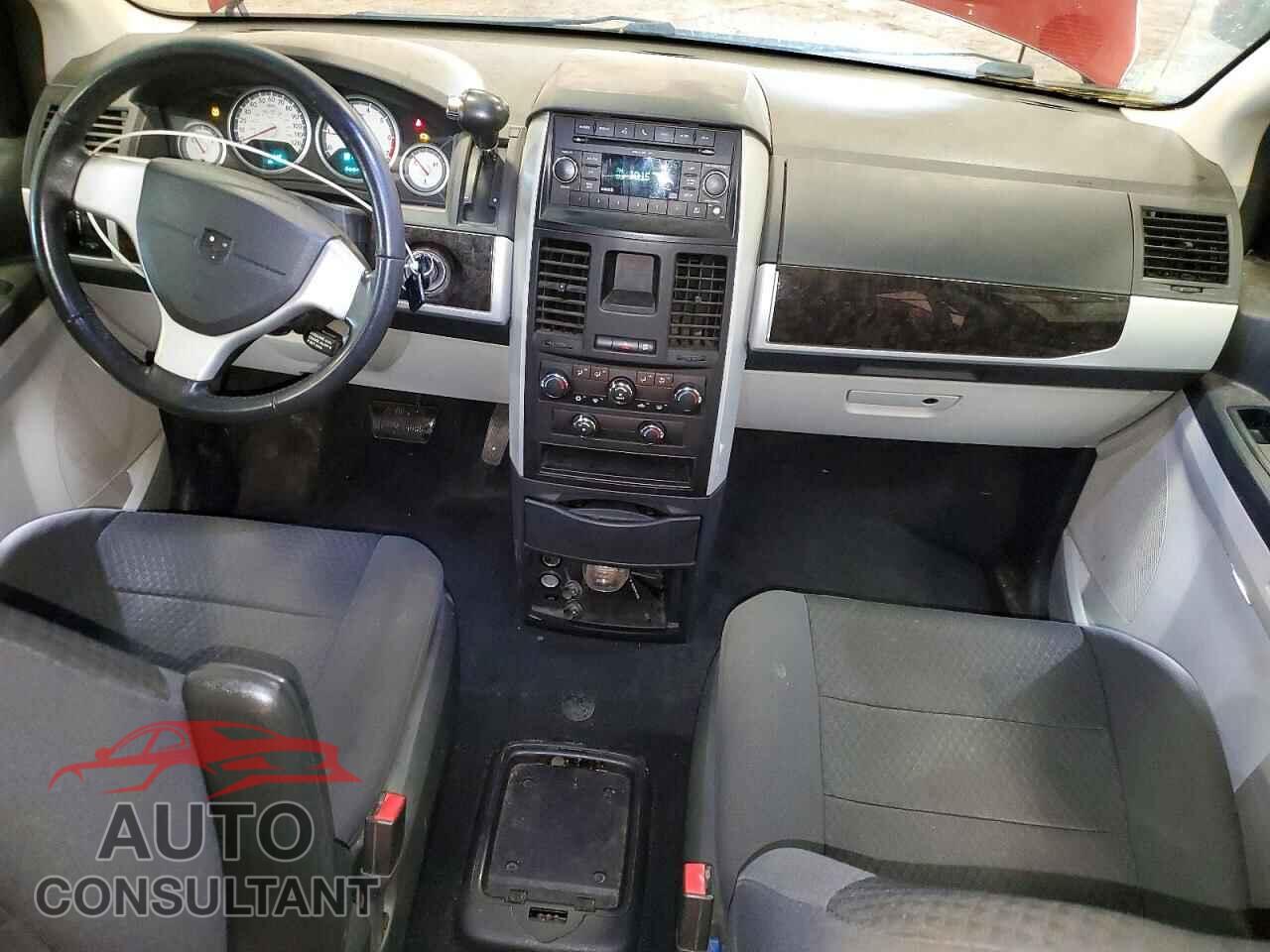 DODGE CARAVAN 2010 - 2D4RN5D18AR369109