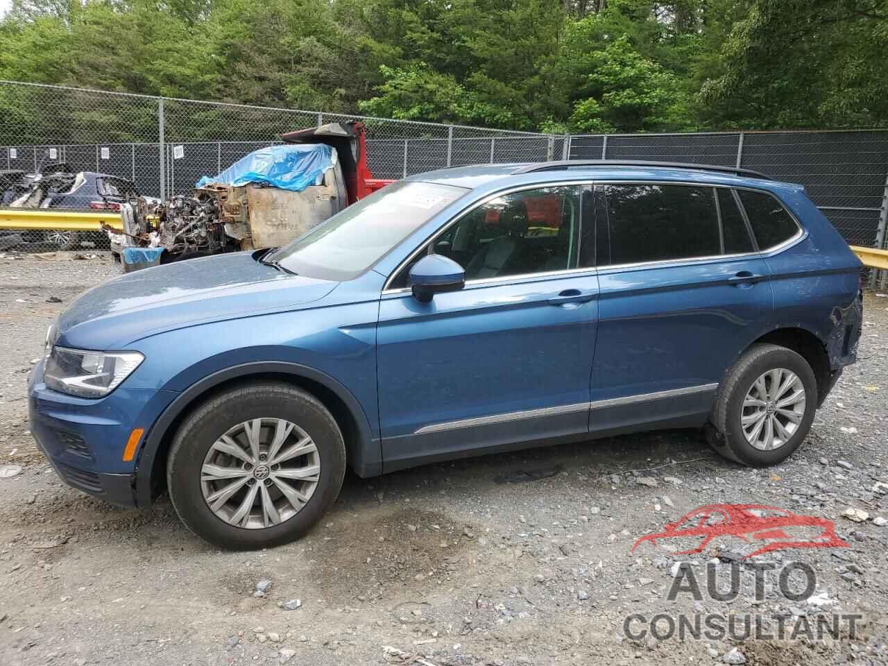 VOLKSWAGEN TIGUAN 2018 - 3VV3B7AX0JM125138