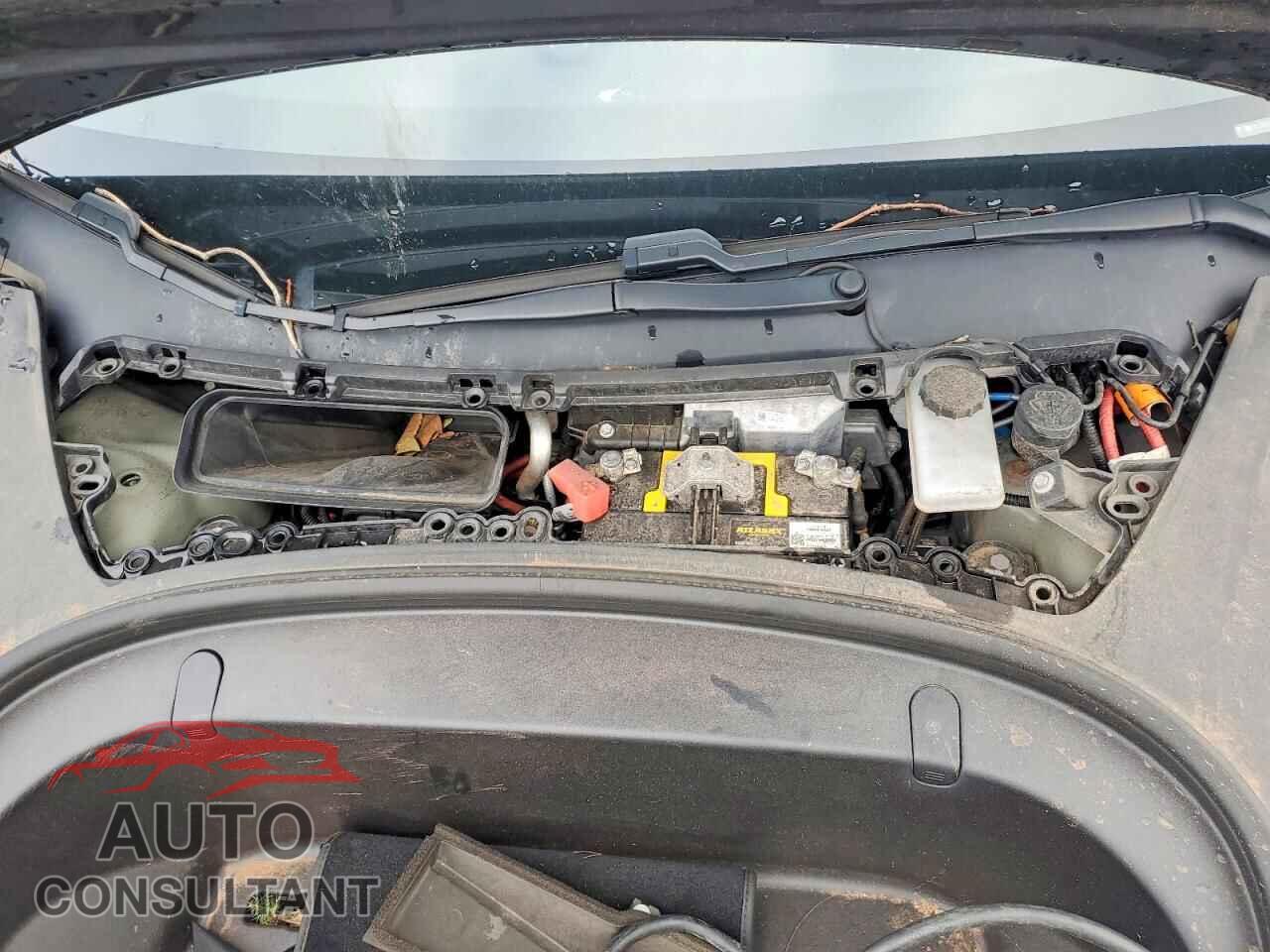 TESLA MODEL 3 2018 - 5YJ3E1EA5JF030524
