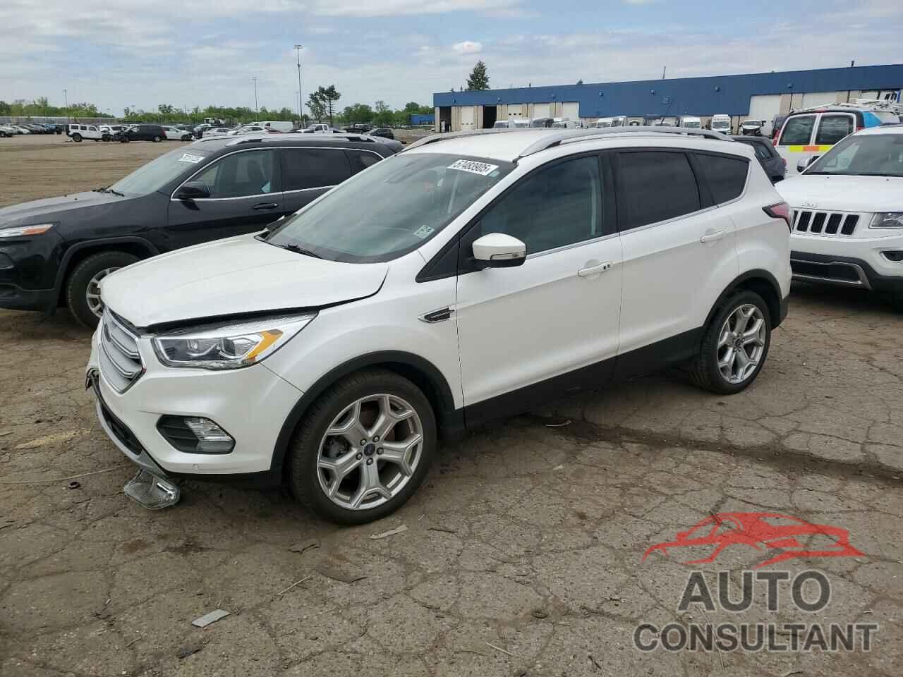 FORD ESCAPE 2018 - 1FMCU0J93JUC31821