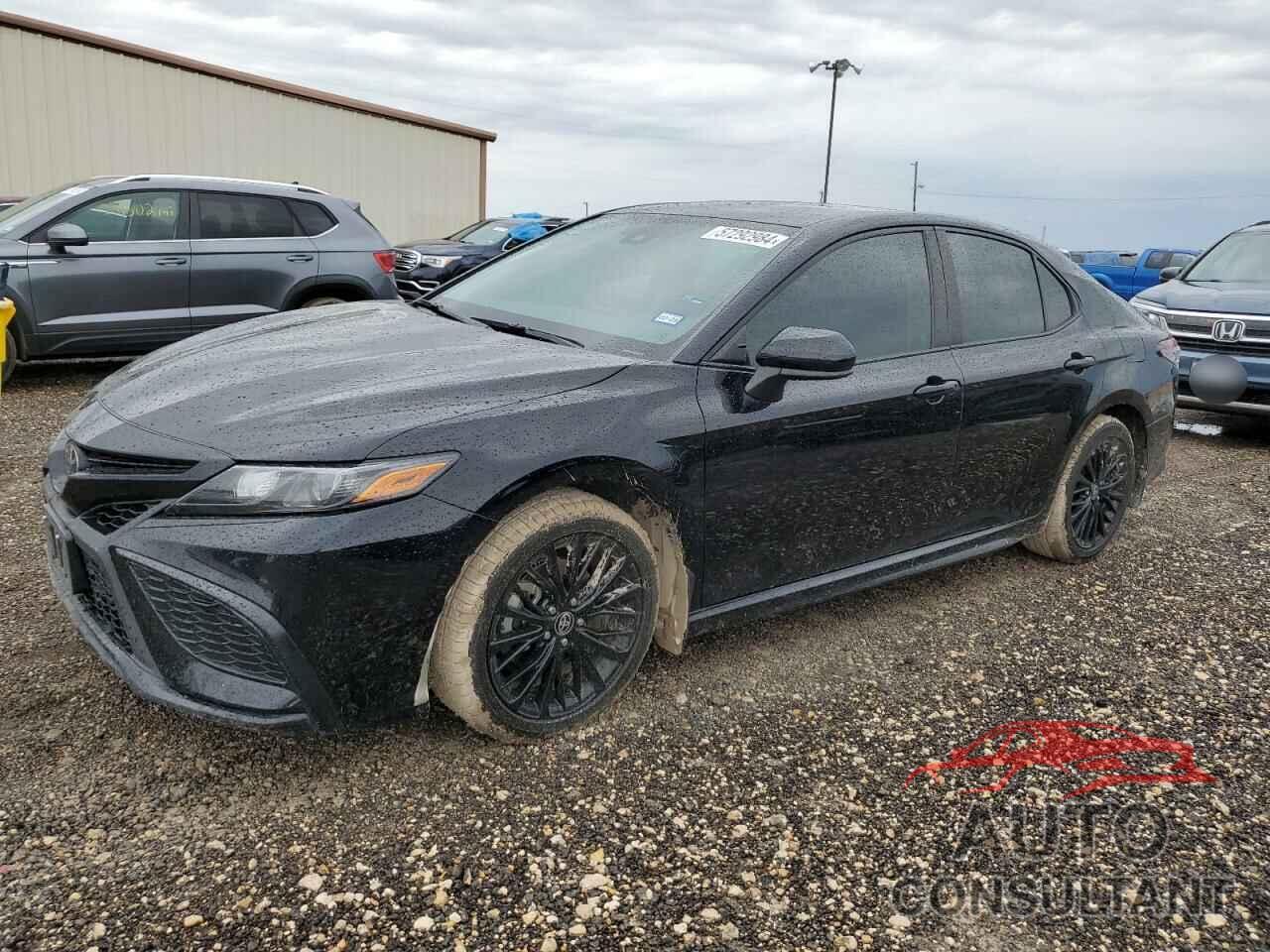 TOYOTA CAMRY 2021 - 4T1G11AK2MU430740