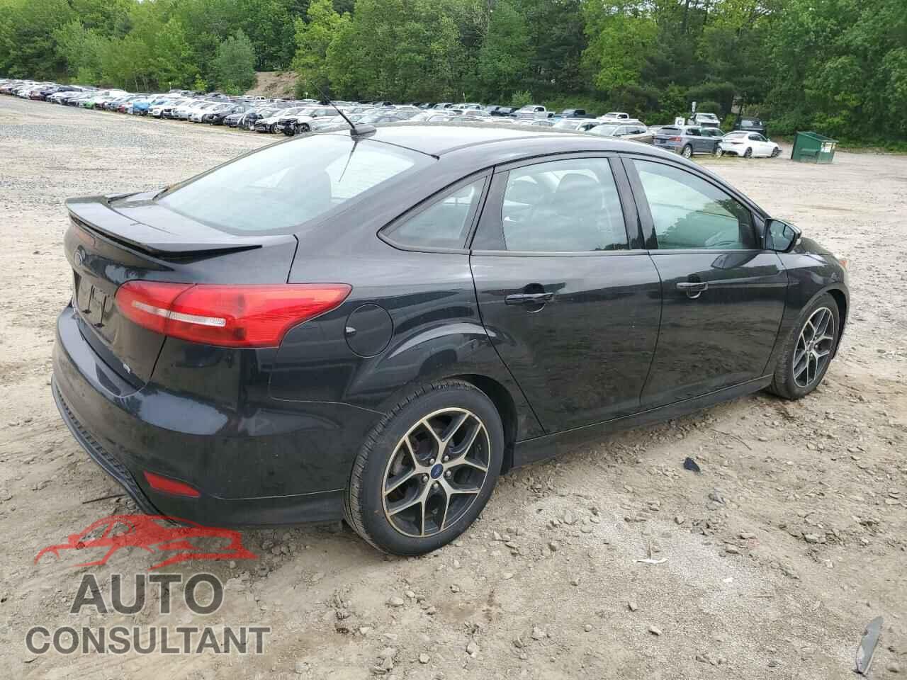 FORD FOCUS 2015 - 1FADP3F28FL364882