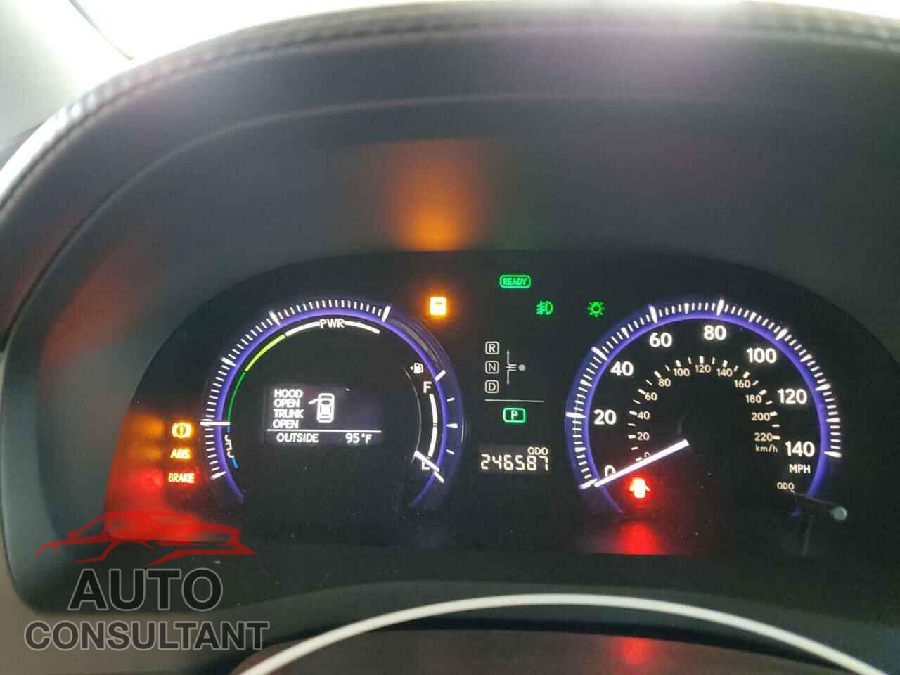 LEXUS HS 2011 - JTHBB1BA2B2046305