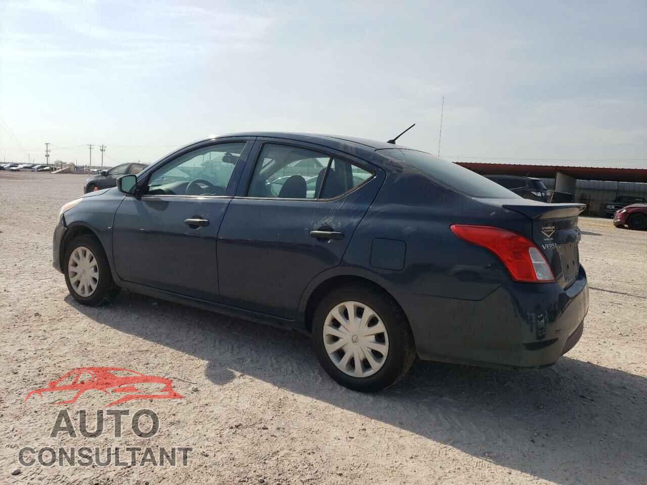 NISSAN VERSA 2017 - 3N1CN7AP1HL879934