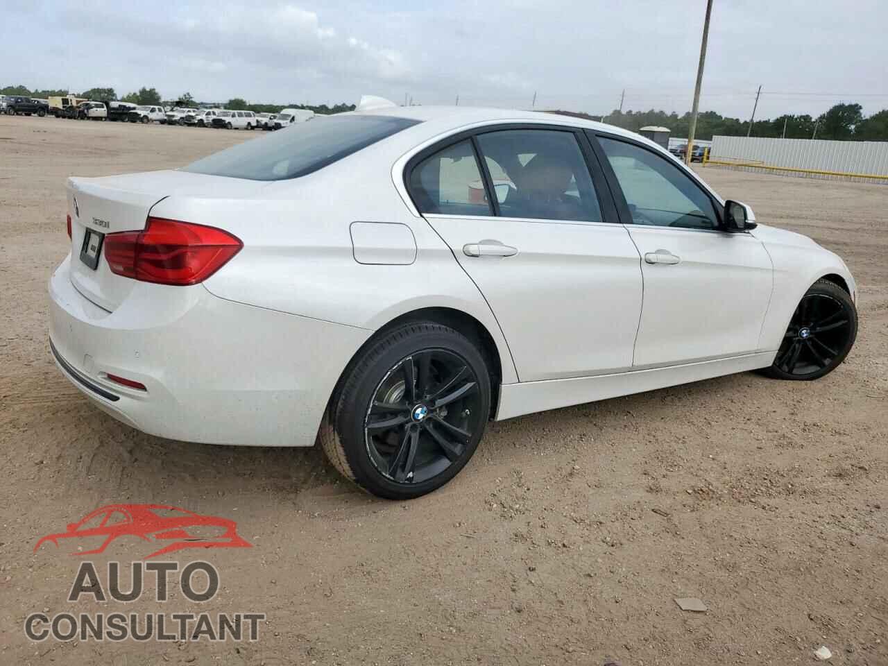 BMW 3 SERIES 2017 - WBA8B9G39HNU55152
