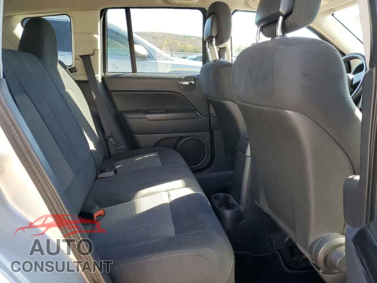 JEEP COMPASS 2011 - 1J4NT1FA4BD215809