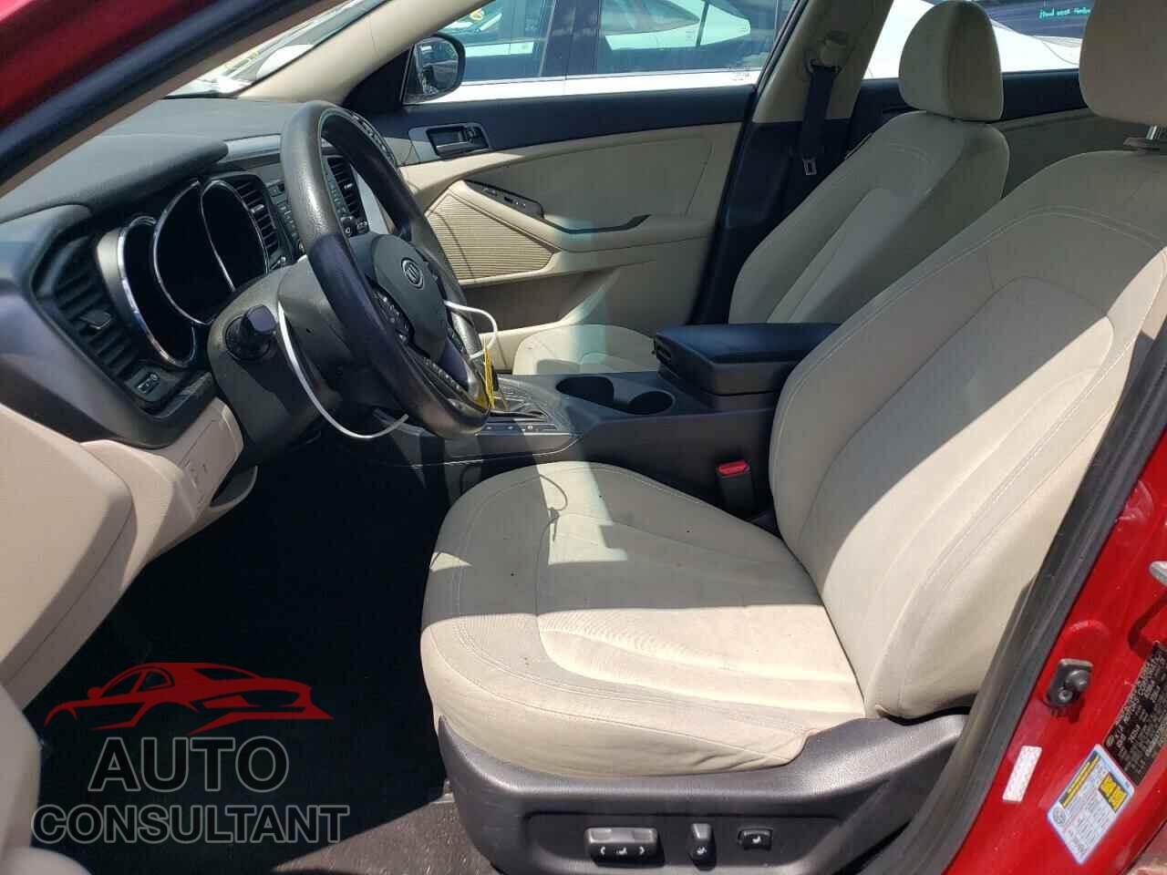 KIA OPTIMA 2011 - KNAGM4A73B5126149