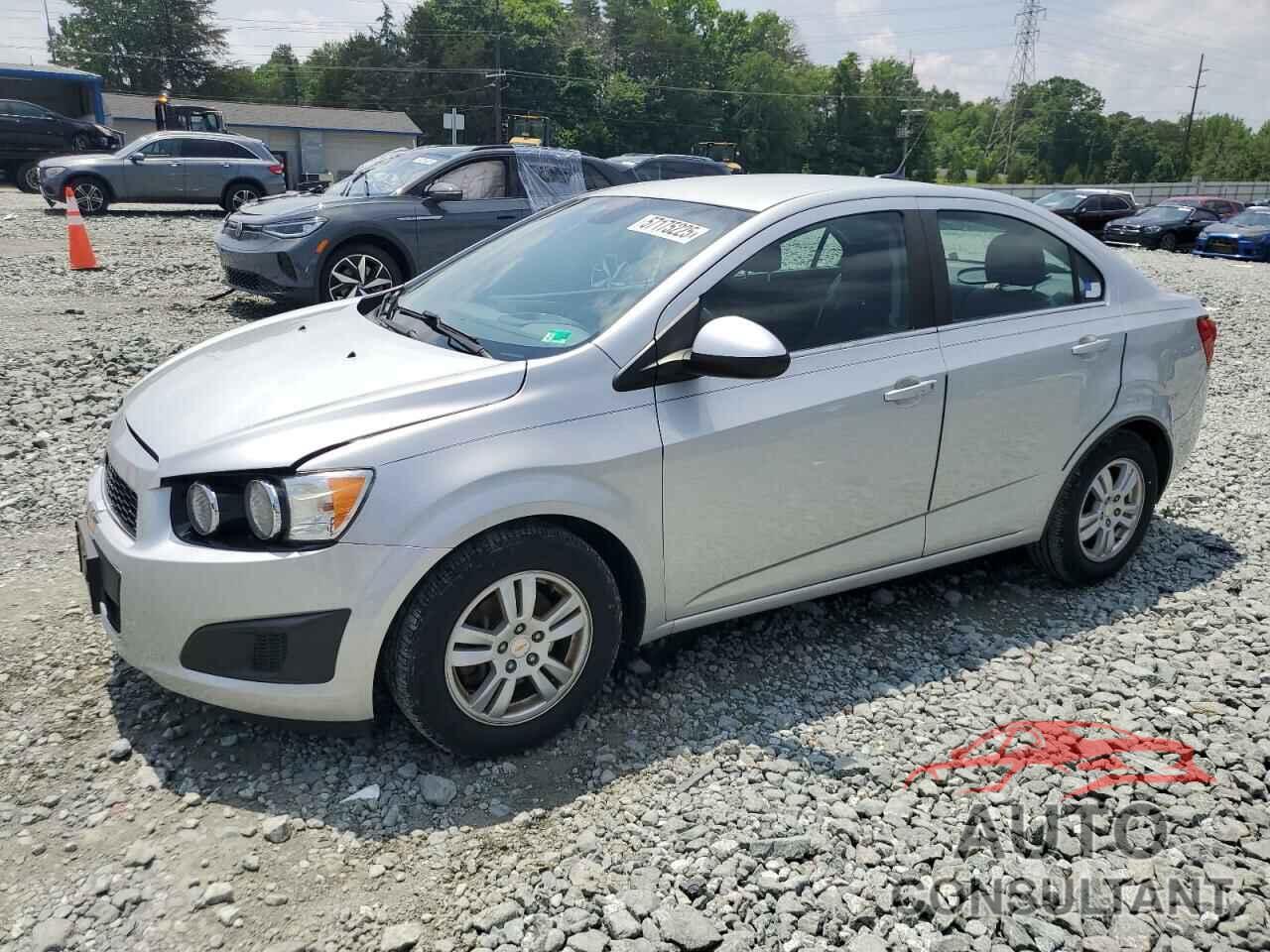 CHEVROLET SONIC 2012 - 1G1JC5SH7C4150138