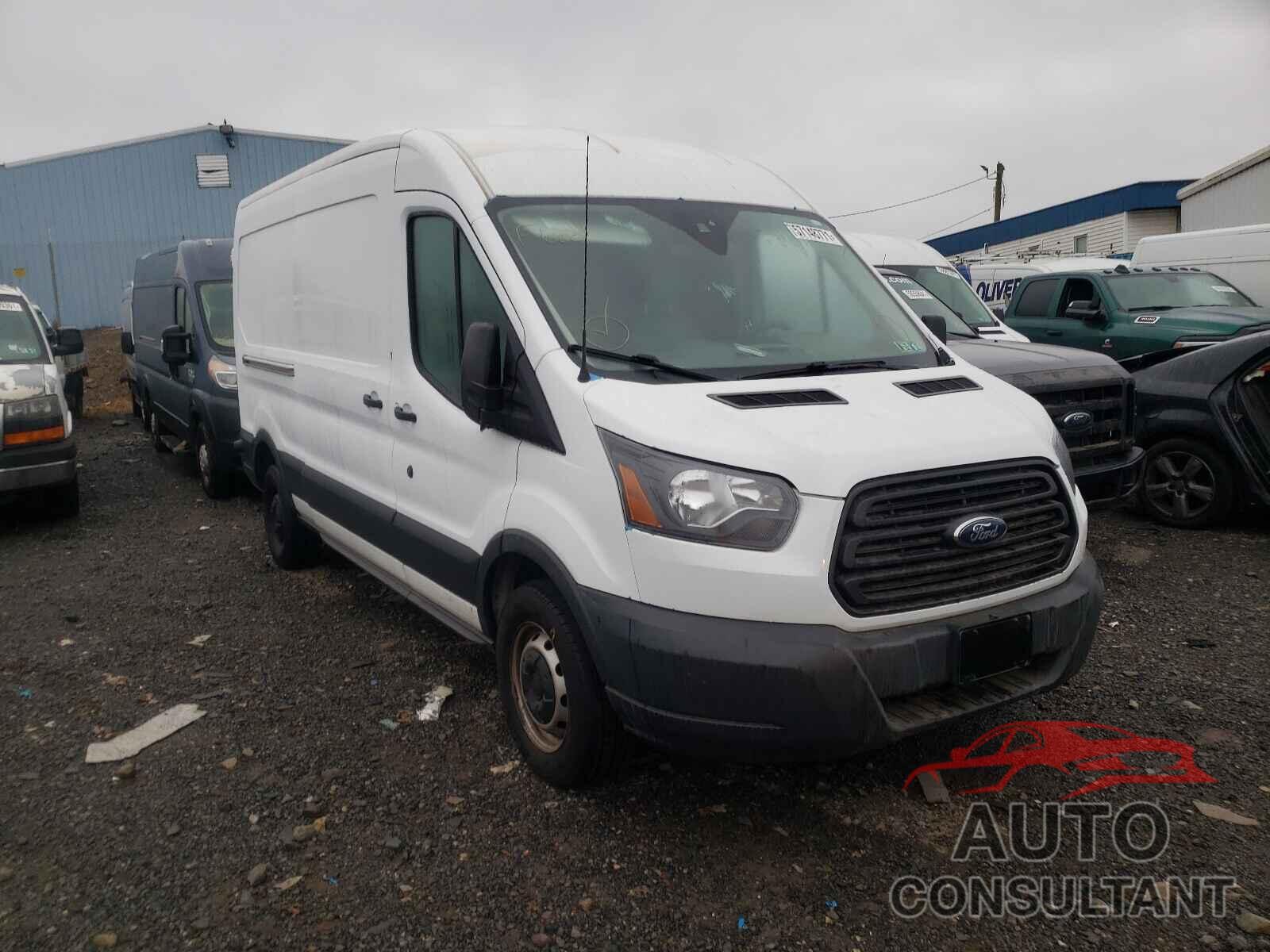 FORD TRANSIT CO 2018 - 1FTYR2CM1JKA09153