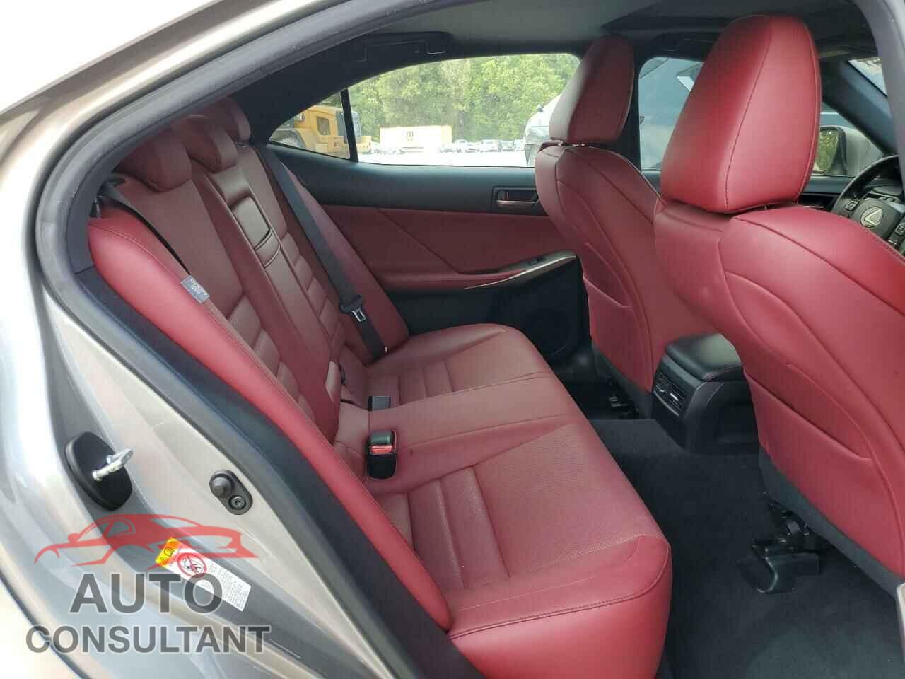 LEXUS IS 2017 - JTHBA1D23H5052727