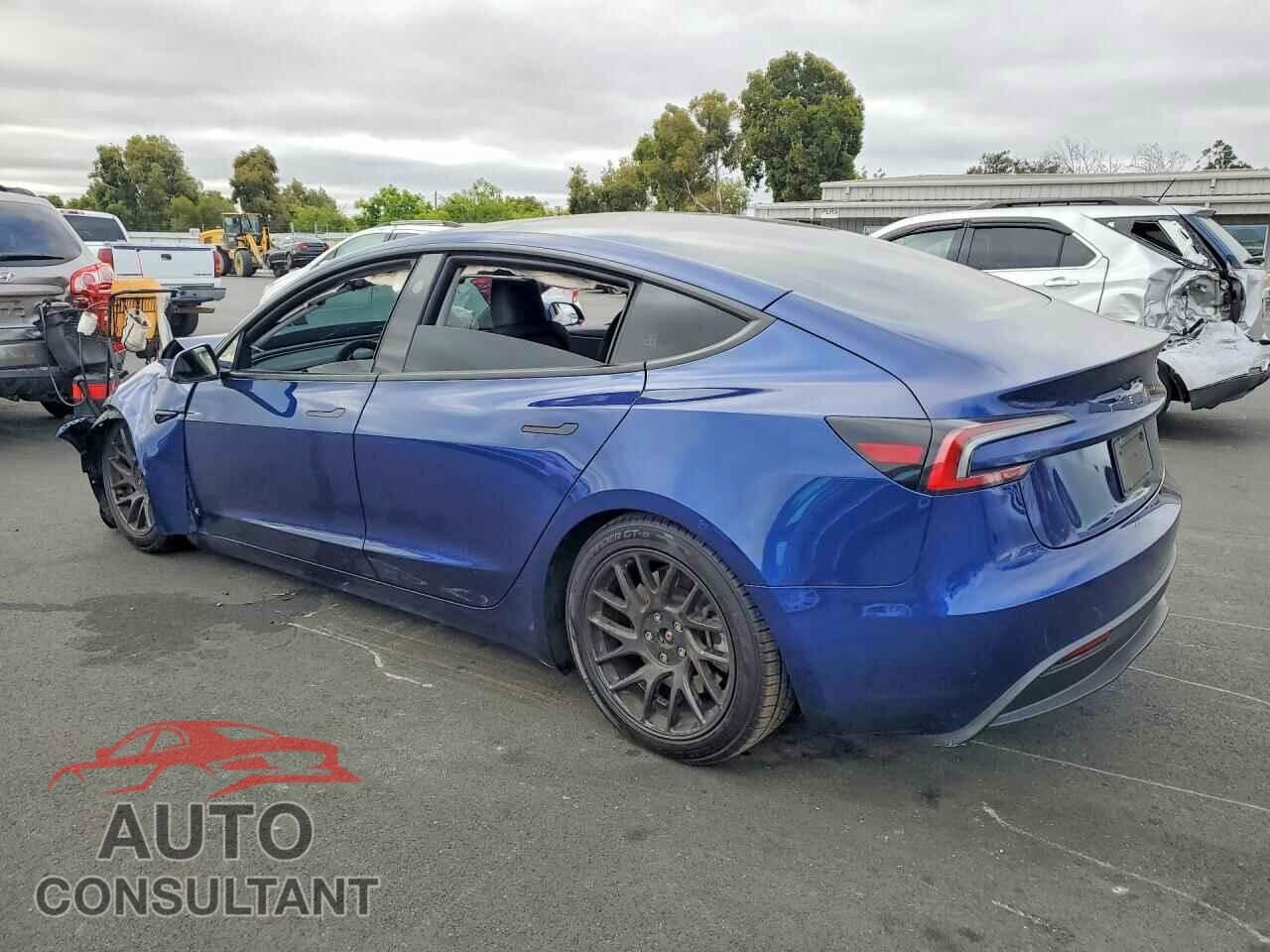 TESLA MODEL 3 2024 - 5YJ3E1EA8RF743994