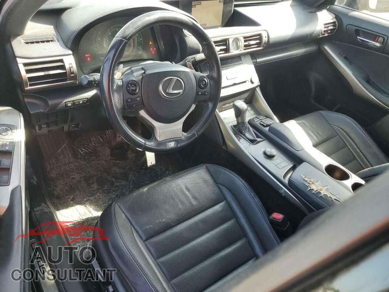 LEXUS IS 2015 - JTHBF1D20F5079740