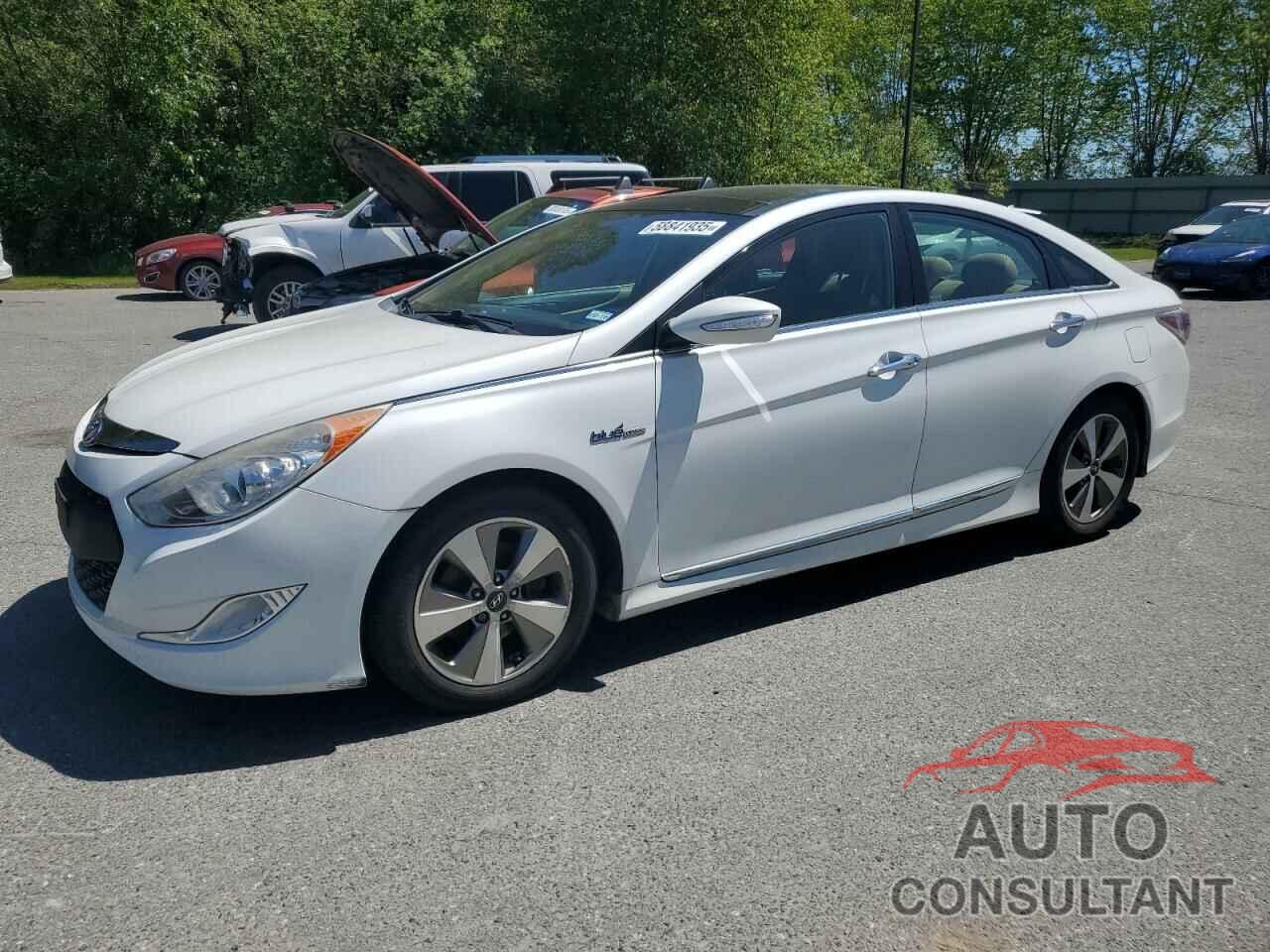 HYUNDAI SONATA 2011 - KMHEC4A4XBA013224