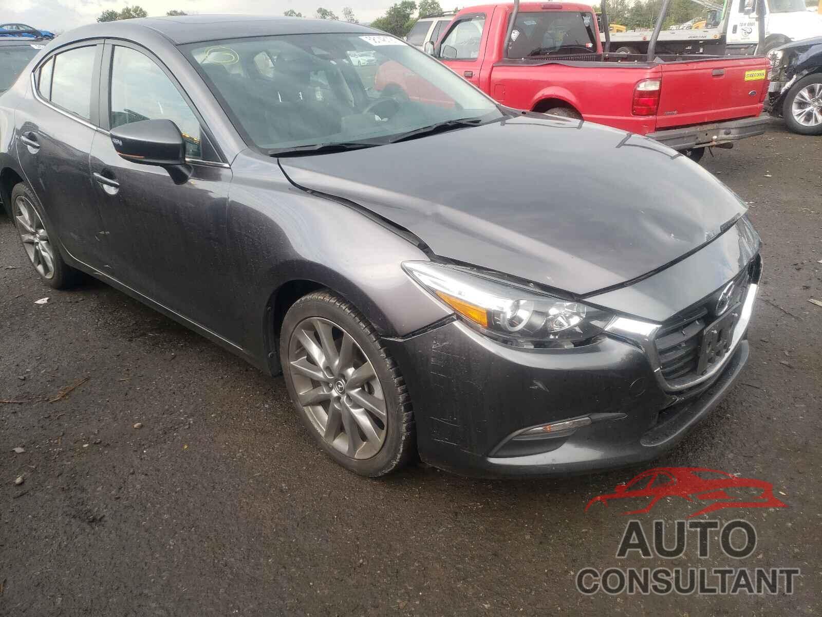 MAZDA 3 2018 - 3MZBN1V32JM203339