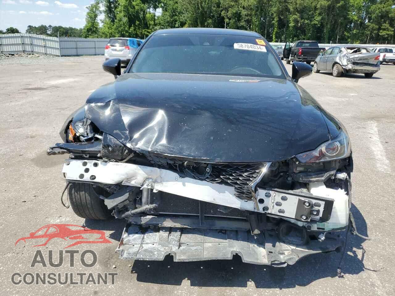 LEXUS IS 2017 - JTHBA1D25H5040952