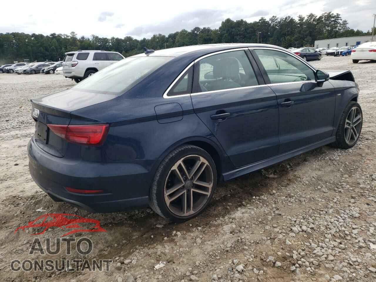AUDI A3 2018 - WAUGUGFF9J1054624