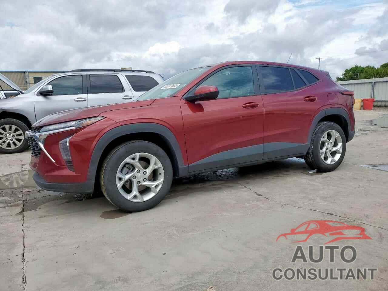 CHEVROLET TRAX 2024 - KL77LFE28RC213483