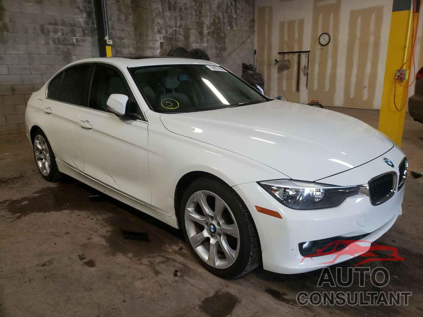 BMW 3 SERIES 2015 - WBA3A5G50FNS81945