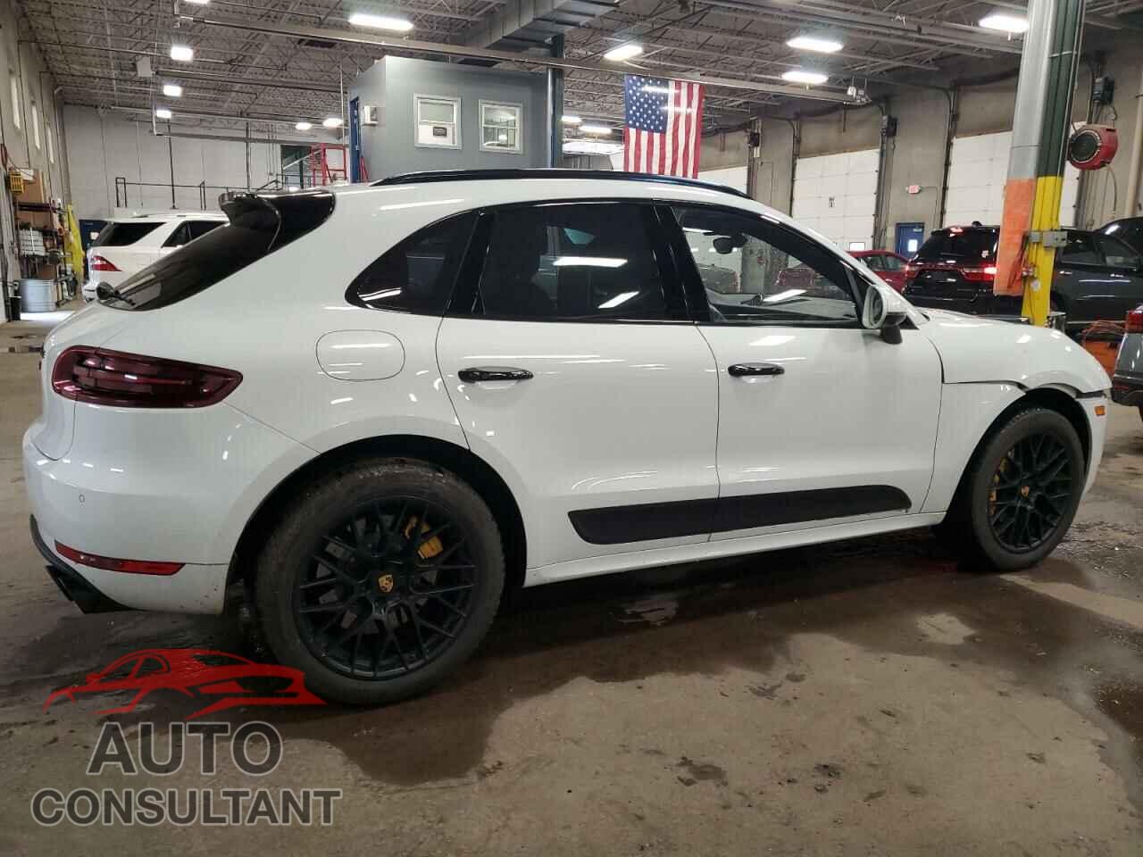PORSCHE MACAN 2017 - WP1AG2A5XHLB51605
