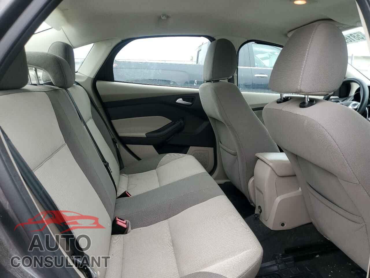FORD FOCUS 2014 - 1FADP3F25EL264026