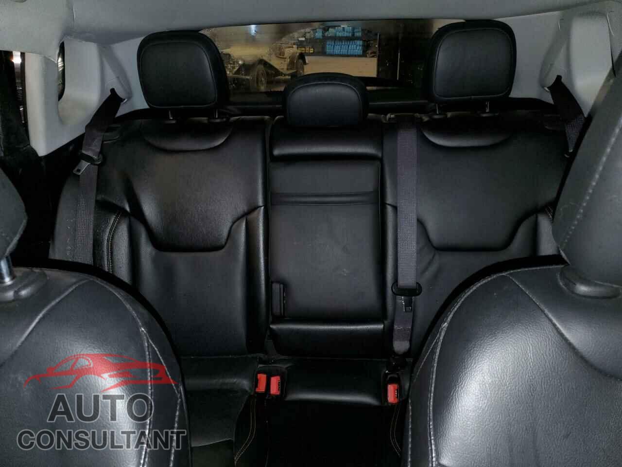 JEEP COMPASS 2020 - 3C4NJDCB5LT116390