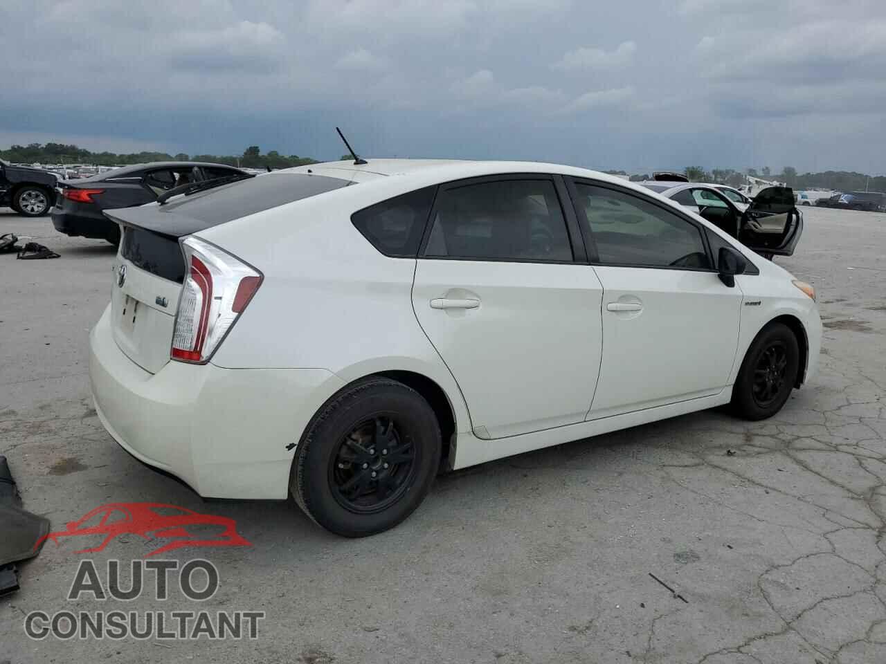 TOYOTA PRIUS 2015 - JTDKN3DU8F1889092