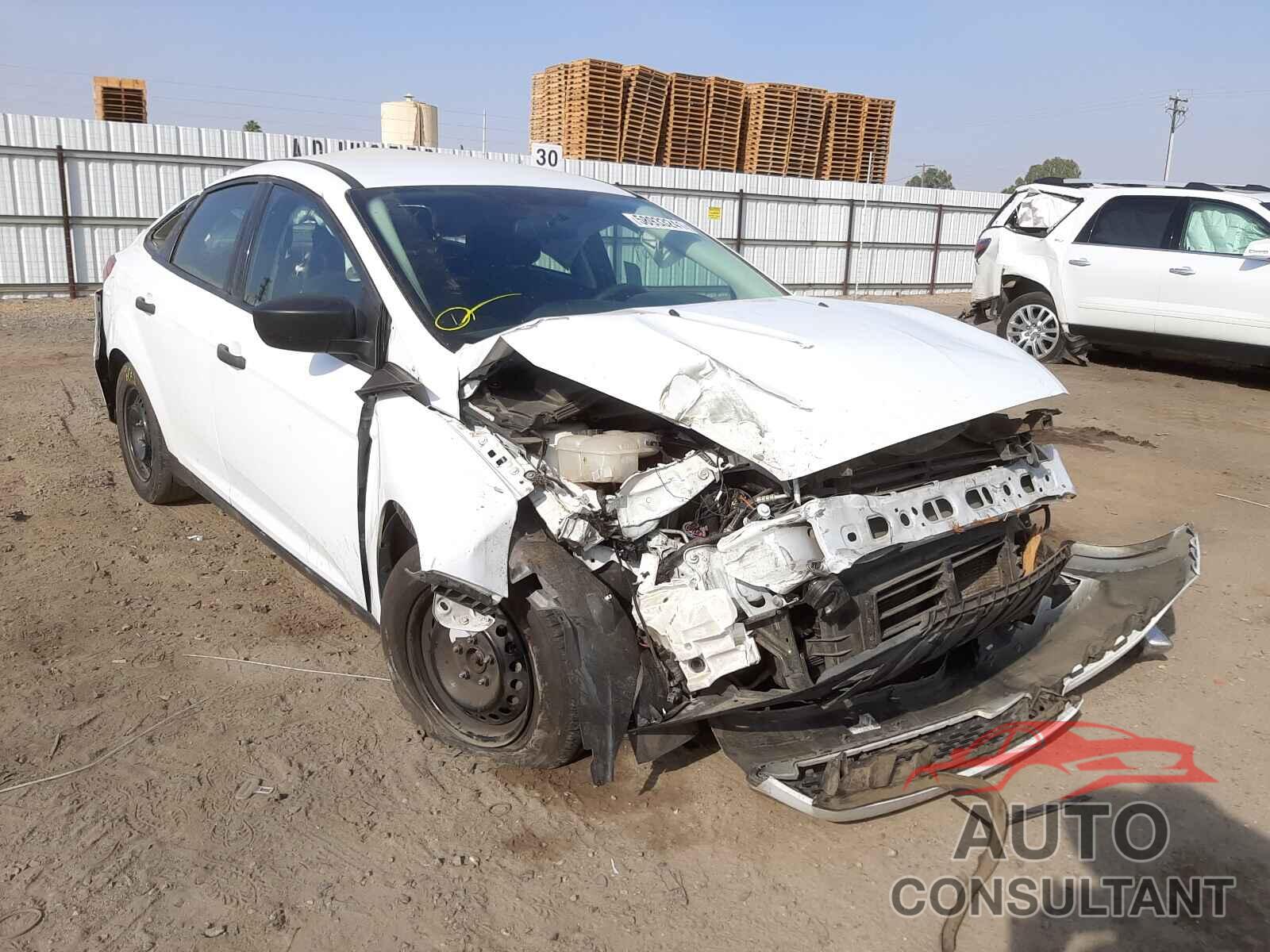 FORD FOCUS 2018 - 1FADP3E28JL279115