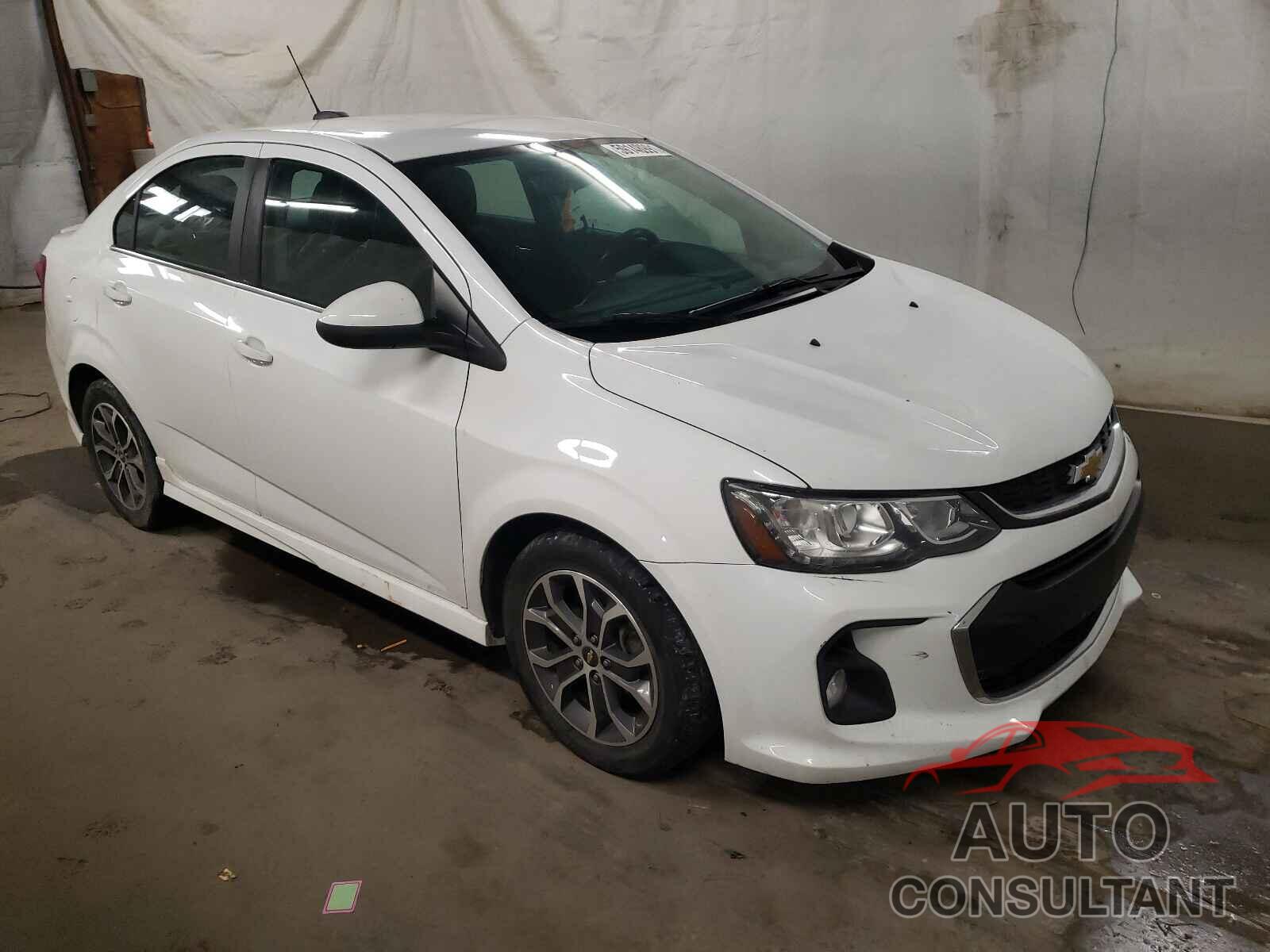CHEVROLET SONIC 2017 - 1G1JD5SG8H4144313