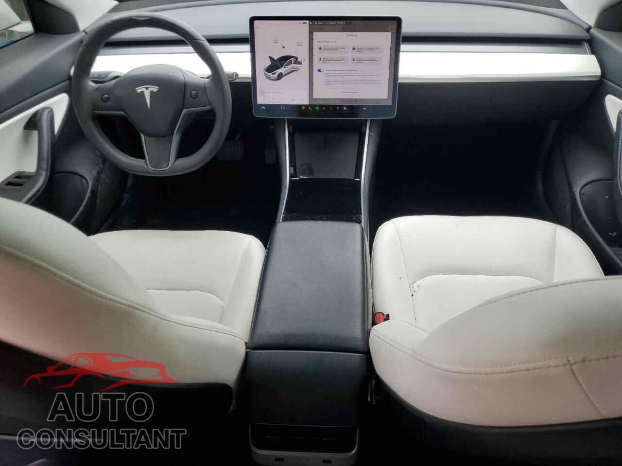 TESLA MODEL 3 2020 - 5YJ3E1EA6LF615387