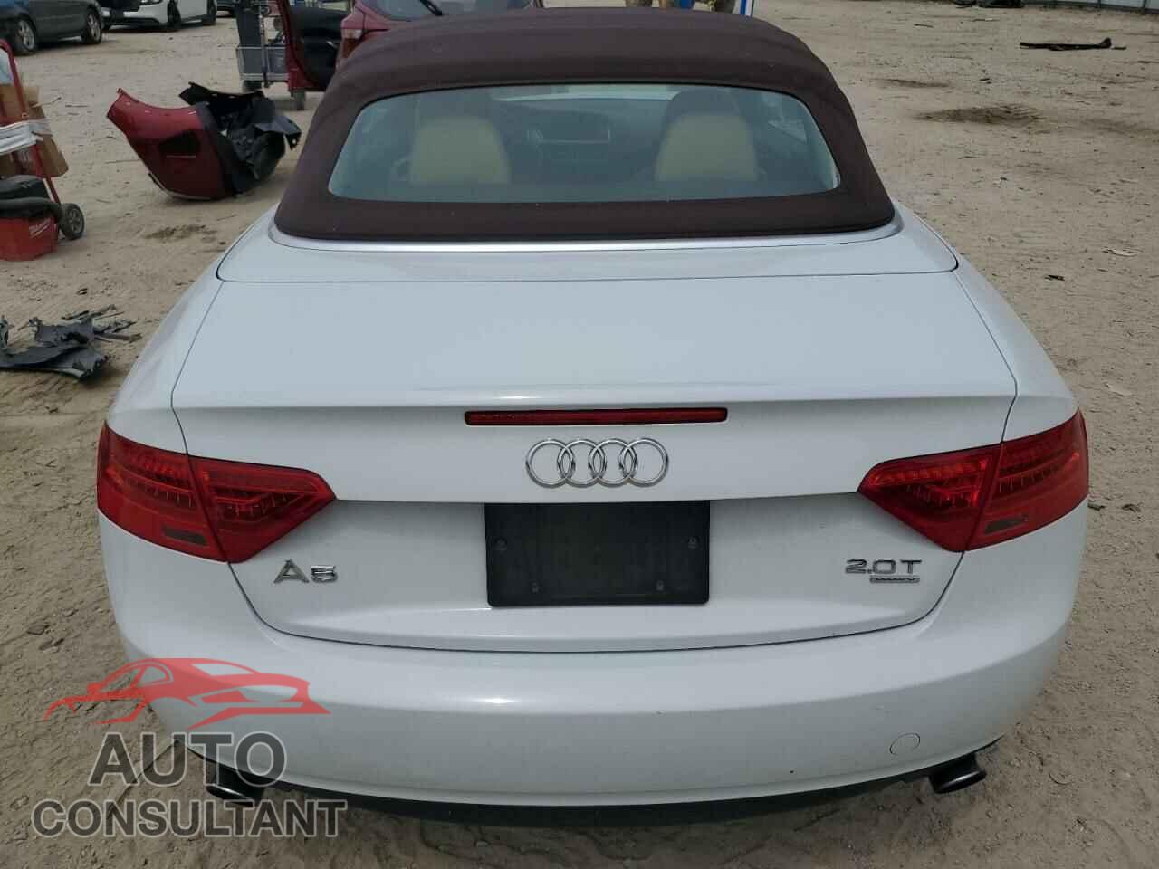 AUDI A5 2013 - WAULFAFH3DN015614
