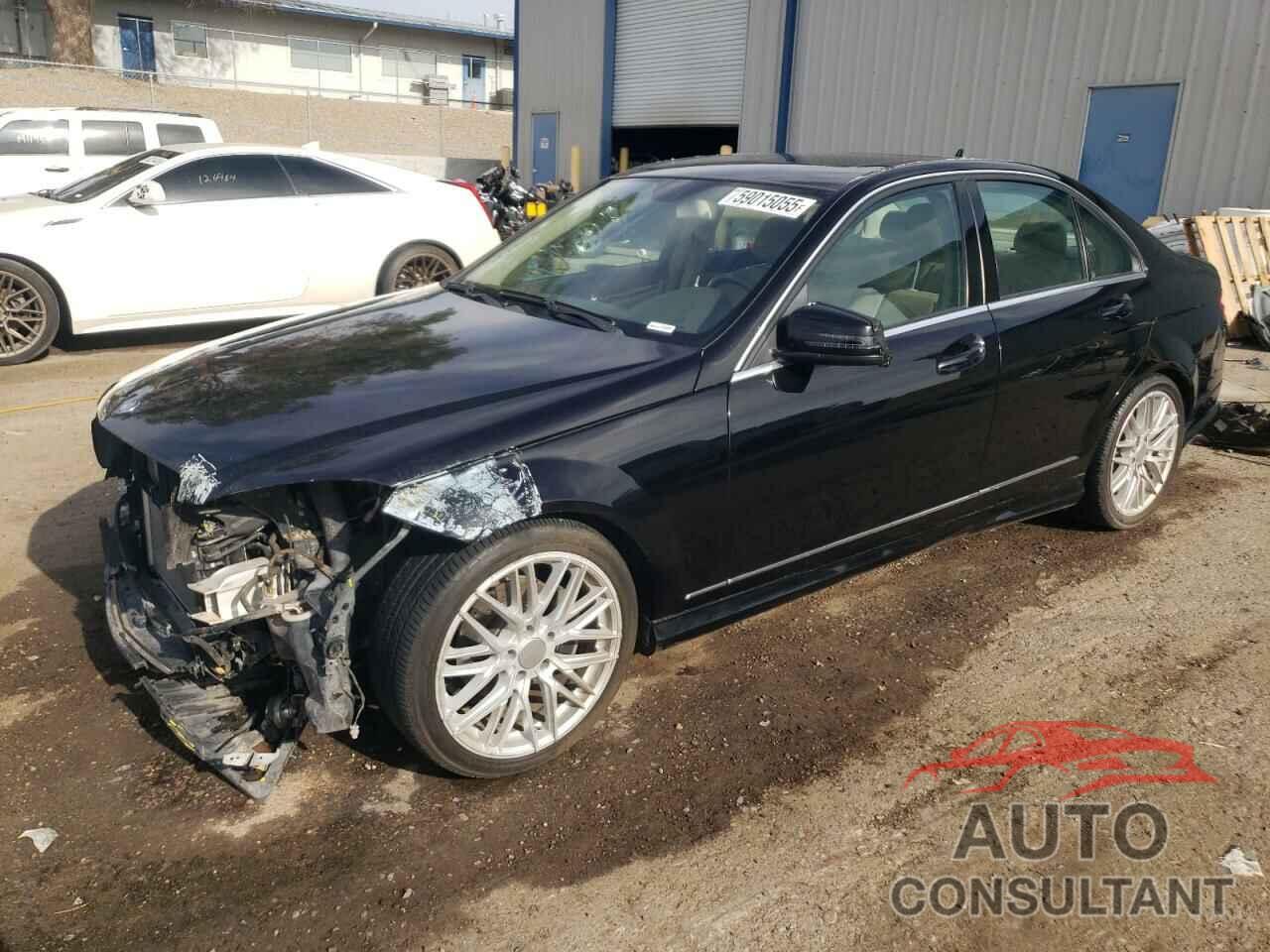 MERCEDES-BENZ C-CLASS 2010 - WDDGF8BB1AF475641