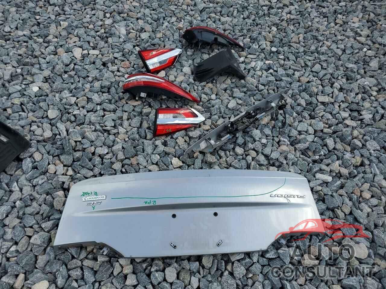 FORD FUSION 2020 - 3FA6P0HD8LR150929