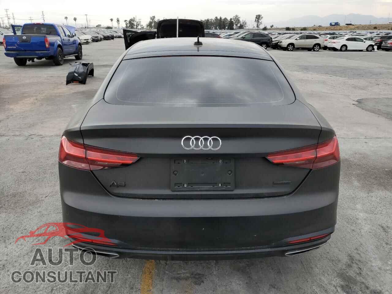 AUDI A5 2020 - WAUCNCF59LA010458