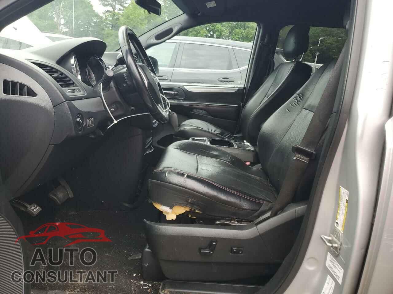 DODGE CARAVAN 2011 - 2D4RN7DG2BR697420