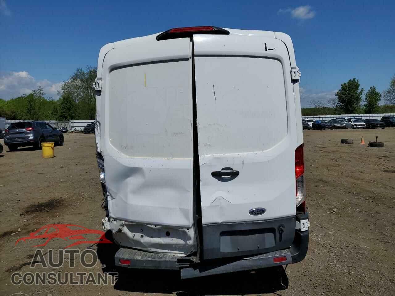 FORD TRANSIT 2019 - 1FTYR2CM4KKA58378