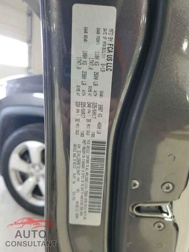 JEEP COMPASS 2019 - 3C4NJDBB9KT813447