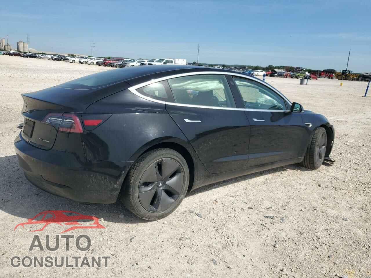 TESLA MODEL 3 2019 - 5YJ3E1EB6KF209049