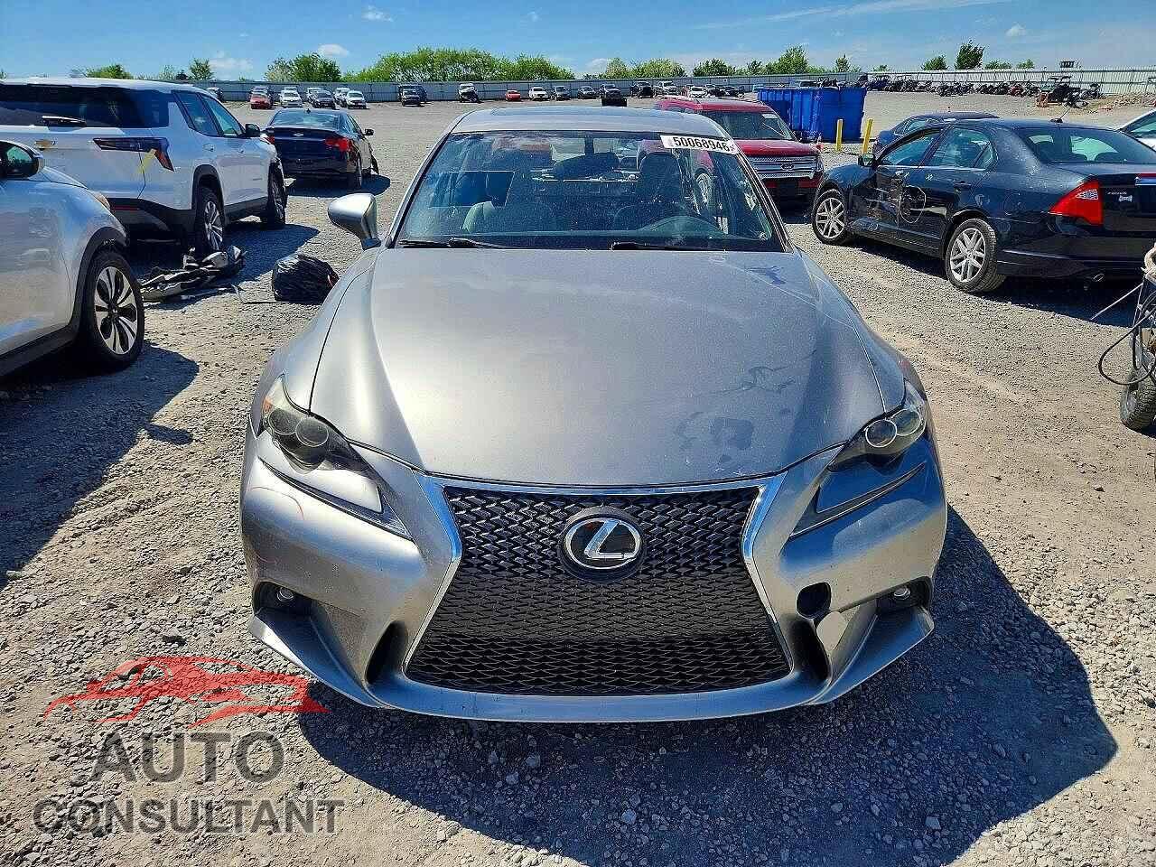 LEXUS IS 2015 - JTHCF1D21F5017381
